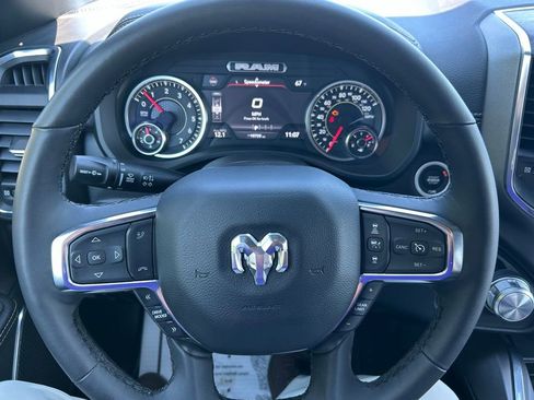 Used 2025 RAM 1500 Laramie AWD/4WD image 22