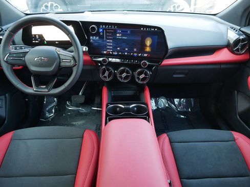 Used 2024 Chevrolet Blazer EV RS image 17