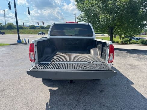 Used 2013 Nissan Frontier S RWD image 10