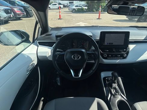 Used 2024 Toyota Corolla SE FWD image 11