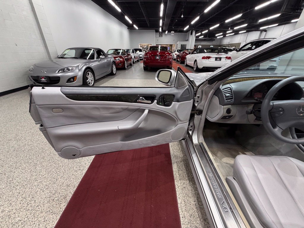 Used 2000 Mercedes-Benz CLK 430 Cabriolet image 19