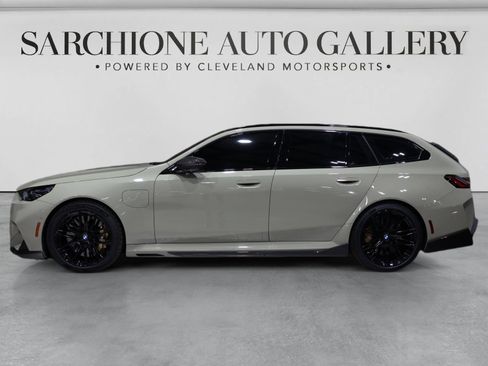 Used 2026 BMW M5 Touring w/ Executive Package AWD/4WD image 4