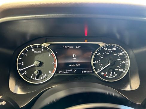 Used 2023 Nissan Rogue SV image 42