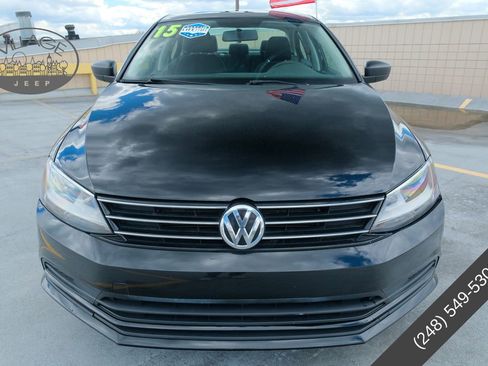 Used 2015 Volkswagen Jetta SE FWD image 11