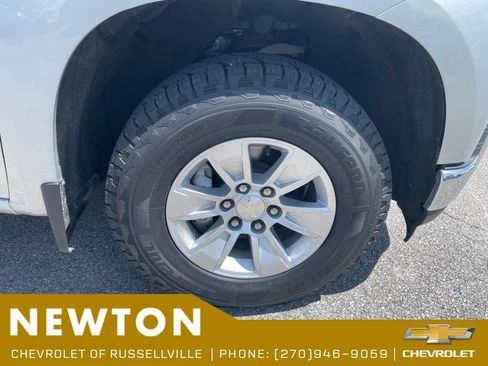 Used 2022 Chevrolet Silverado 1500 LT RWD image 12