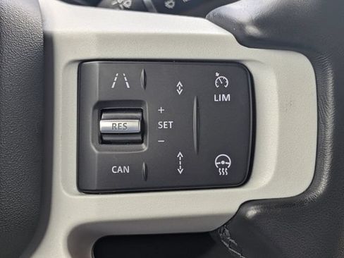 Used 2024 Land Rover Defender 110 SE AWD/4WD image 26