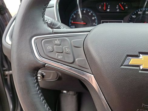 Certified 2018 Chevrolet Equinox LT AWD/4WD image 17
