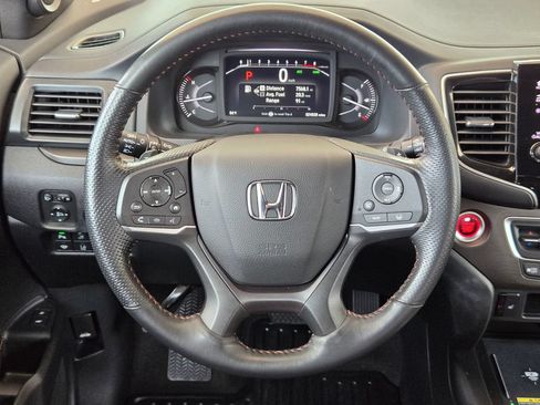 Used 2024 Honda Passport TrailSport image 20