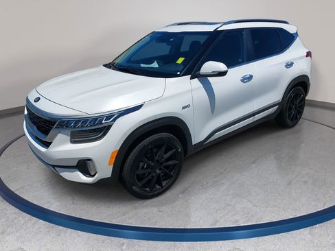 Used 2021 Kia Seltos SX w/ SX Sunroof Package AWD/4WD image 1