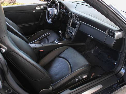 Used 2007 Porsche 911 Carrera S RWD image 19
