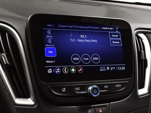 Used 2024 Chevrolet Malibu LT image 22