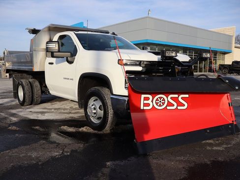 New 2026 Chevrolet Silverado 3500 W/T w/ WT Convenience Package image 2