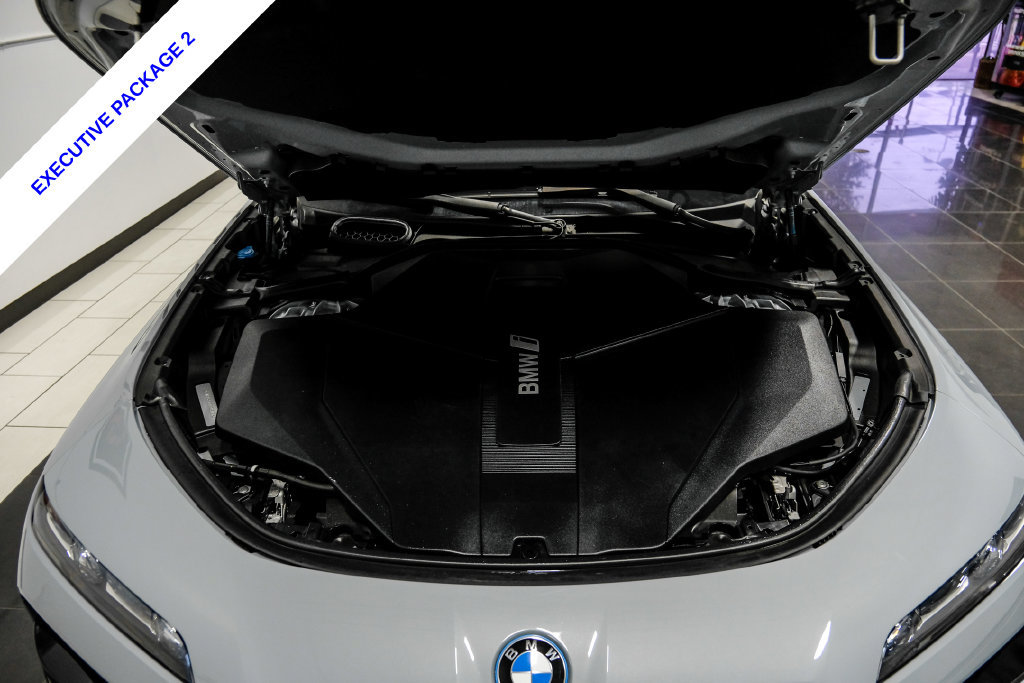 Used 2023 BMW i7 xDrive60 AWD/4WD image 62