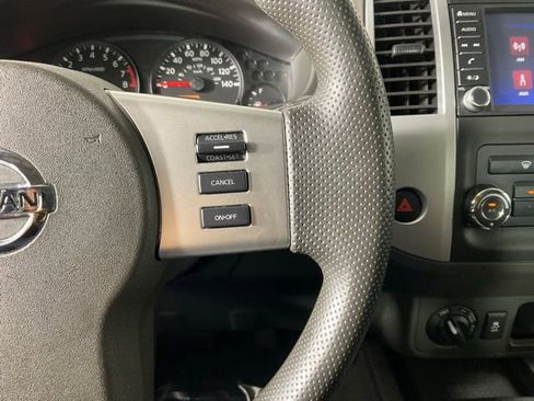 Used 2020 Nissan Frontier S image 23
