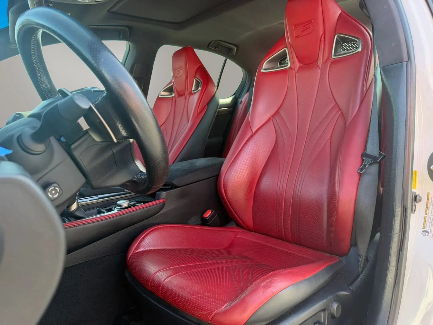 Used 2019 Lexus GS F w/ Preferred Accessory Package RWD image 9