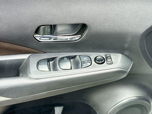 Used 2024 Nissan Kicks SR FWD image 21