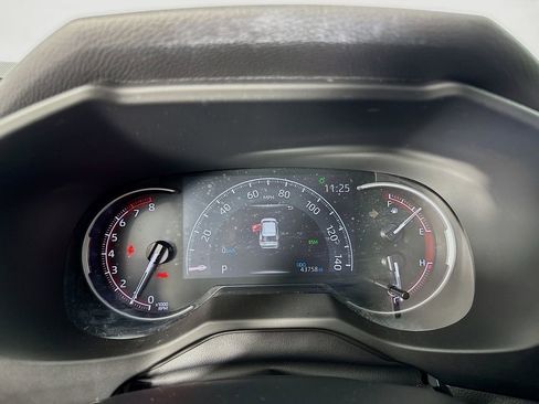 Used 2023 Toyota RAV4 XLE image 18