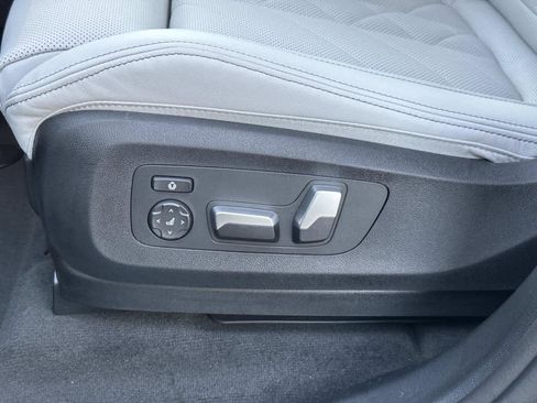 New 2026 BMW X5 sDrive40i w/ Premium Package image 21