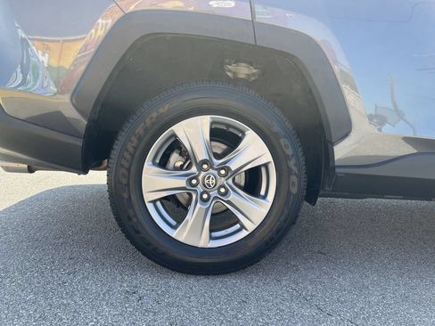 Used 2024 Toyota RAV4 XLE w/ Convenience Package AWD/4WD image 12