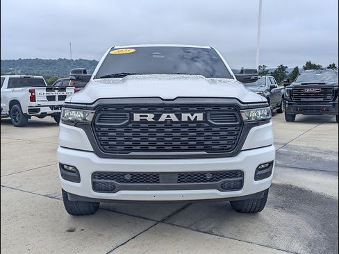 Used 2025 RAM 1500 Big Horn AWD/4WD image 11