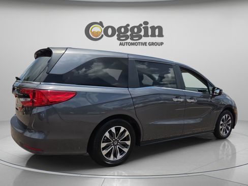 Used 2023 Honda Odyssey EX-L image 5