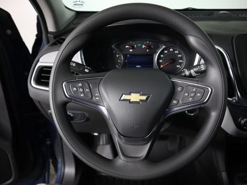 Used 2024 Chevrolet Equinox LS w/ LS Convenience Package AWD/4WD image 43
