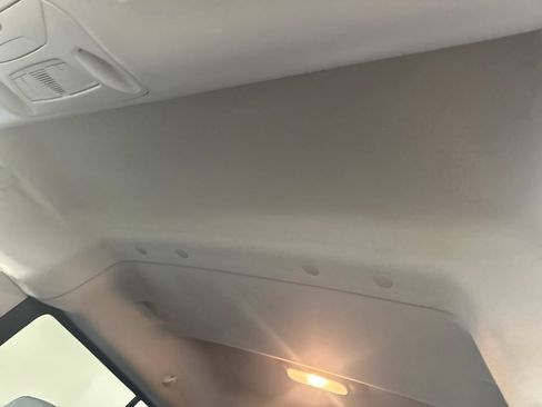 Certified 2022 Ford Transit Connect XLT FWD image 21