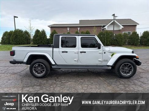 Used 2022 Jeep Gladiator Overland w/ Popular Equipment Package AWD/4WD image 1