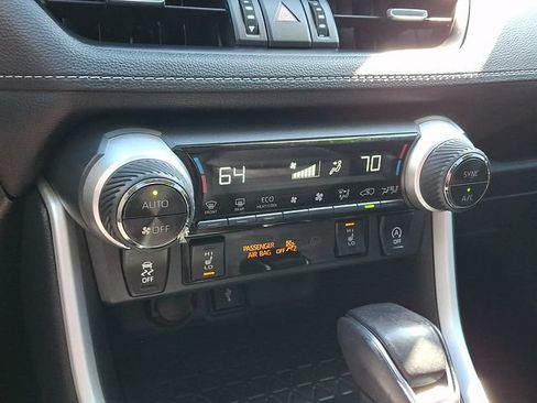 Certified 2021 Toyota RAV4 XLE Premium AWD/4WD image 16
