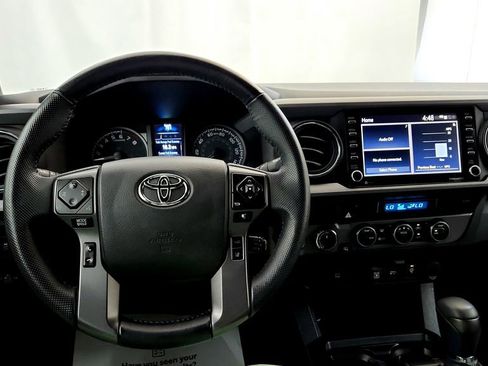 Certified 2023 Toyota Tacoma TRD Off-Road AWD/4WD image 26