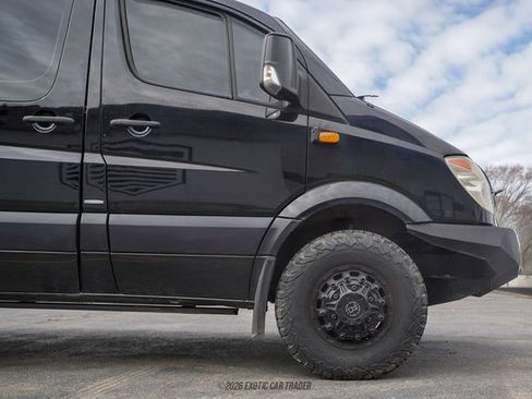 Used 2012 Mercedes-Benz Sprinter 3500 image 11