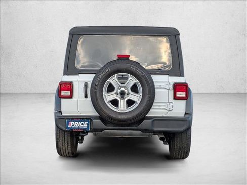 Used 2022 Jeep Wrangler Unlimited Sport S image 7