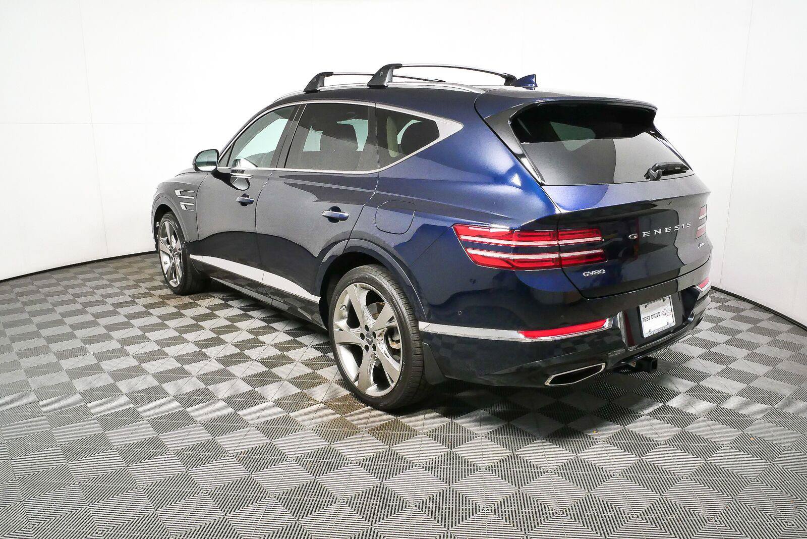 Used 2022 Genesis GV80 2.5T w/ Prestige Package 04 AWD/4WD image 32