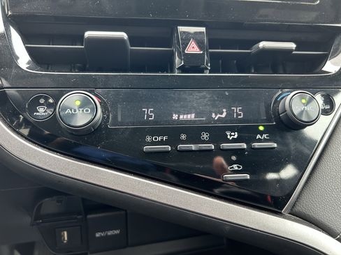 Certified 2024 Toyota Camry SE image 25