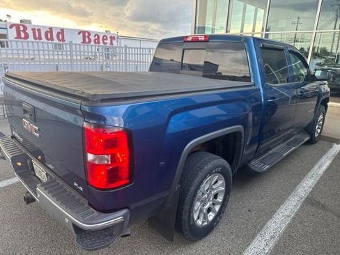 Used 2017 GMC Sierra 1500 SLE w/ SLE Value Package AWD/4WD image 3