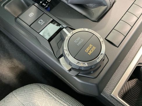 New 2026 Toyota 4Runner SR5 image 13