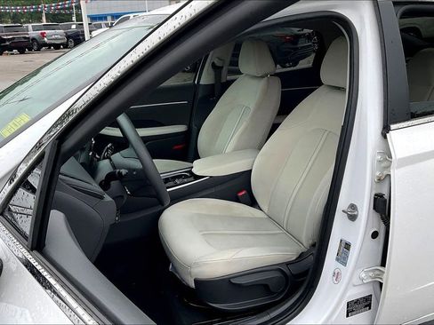 Used 2023 Hyundai Sonata SE FWD image 26