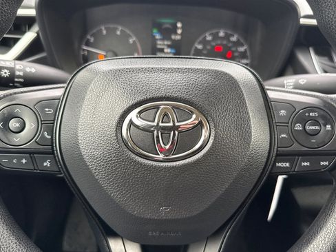 Used 2024 Toyota Corolla LE image 14