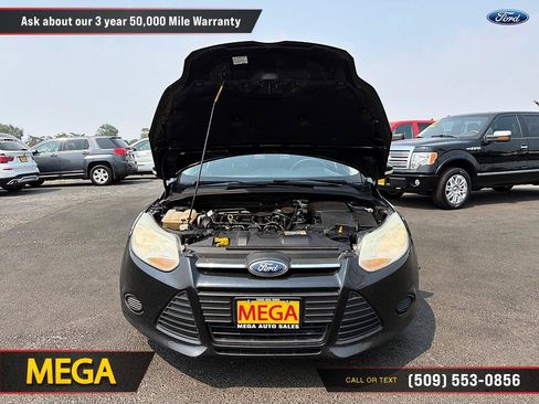 Used 2014 Ford Focus SE FWD image 14