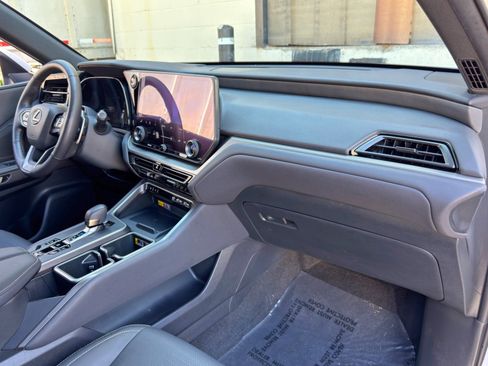 Used 2024 Lexus TX 350 AWD w/ Captains Chair Package image 15