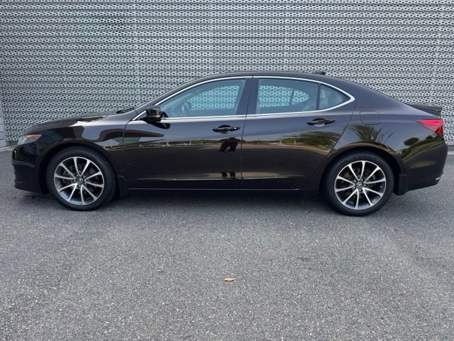 Used 2015 Acura TLX w/ Technology Package AWD/4WD image 2