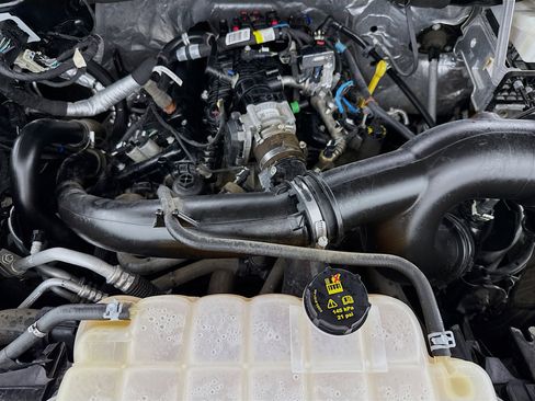 Used 2022 Ford F150 XLT w/ Equipment Group 302A High image 38