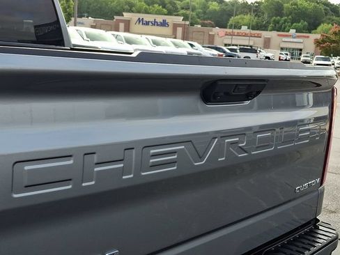 Used 2024 Chevrolet Silverado 1500 Custom AWD/4WD image 29