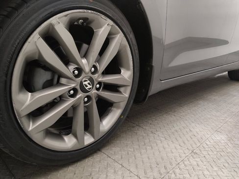 Used 2016 Hyundai Elantra GT w/ Option Group 02 image 31