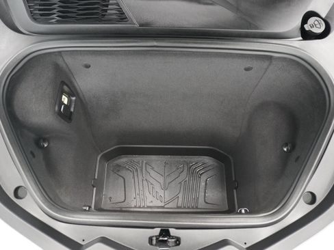 Used 2021 Chevrolet Corvette Stingray Premium Cpe w/ Z51 Performance Package image 35