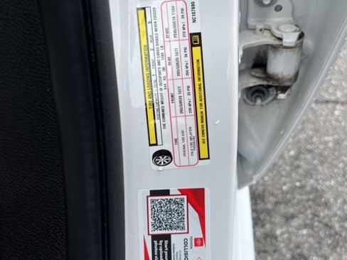 Used 2022 Dodge Durango GT image 29