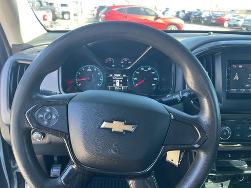 Used 2019 Chevrolet Colorado W/T w/ WT Convenience Package image 16