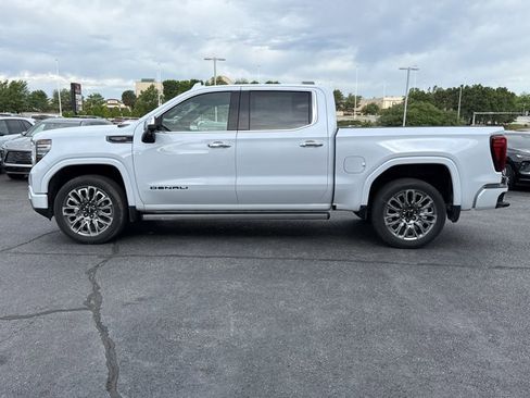 New 2026 GMC Sierra 1500 Denali Ultimate w/ LPO, Black Badging Package AWD/4WD image 11