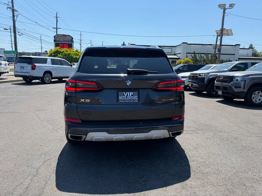 Used 2022 BMW X5 xDrive40i AWD/4WD image 6