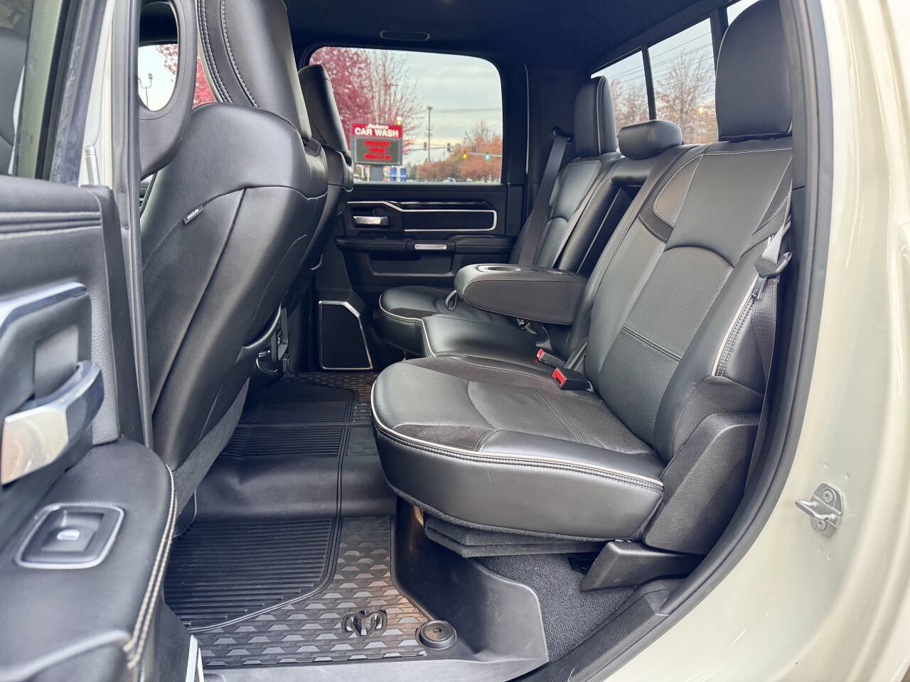 Used 2019 RAM 2500 Laramie AWD/4WD image 7